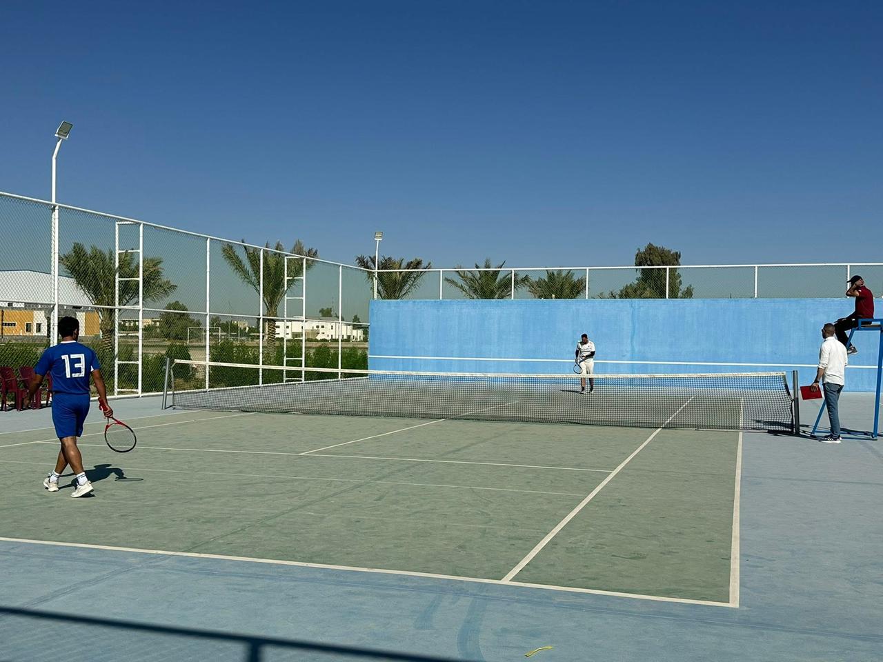 بطولة الجامعة بالتنس الارضي للطلاب 